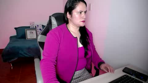 Snapshot of jenny__777 chatting on 10-29-25, 02:36 jenny__777 online show from 10-29-25, 02:36