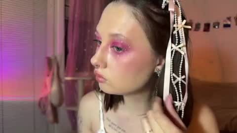 Snapshot of jenny_cox_love chatting on 07-18-26, 07:17 Jennifer Jenny Darling online show from 07-18-26, 07:17