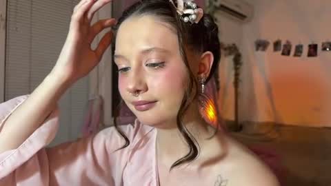Snapshot of jenny_cox_love chatting on 07-28-26, 07:04 Jennifer Jenny Darling online show from 07-28-26, 07:04