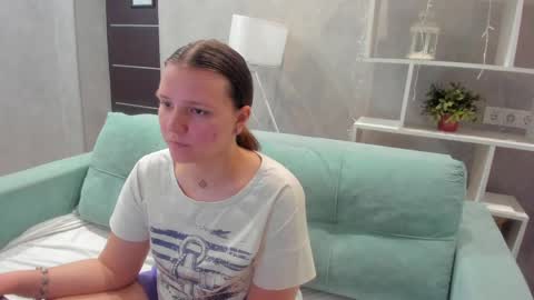 Jenny online show from 06-08-26, 09:20
