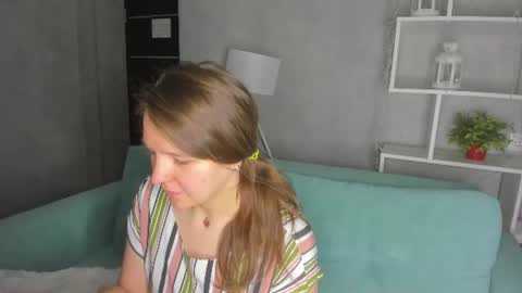 Jenny online show from 06-18-26, 09:25