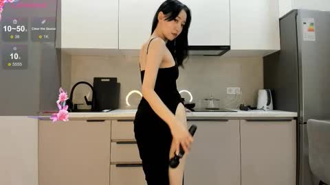 jennie online show from 10-15-25, 07:36