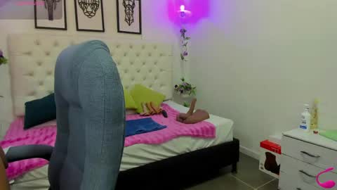 jenny_stark online show from 04-21-26, 11:05