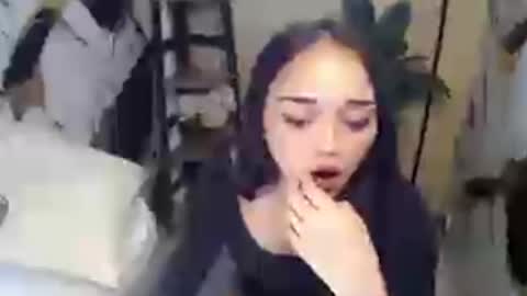 Snapshot of jenny_sweetgirlx chatting on 06-21-26, 04:20 jenny_sweetgirlx online show from 06-21-26, 04:20