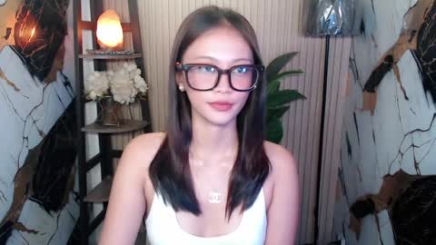 Snapshot of jenny_sweetgirlx chatting on 07-13-26, 04:59 jenny_sweetgirlx online show from 07-13-26, 04:59