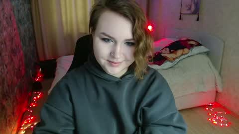 Jenny online show from 04-19-26, 04:23