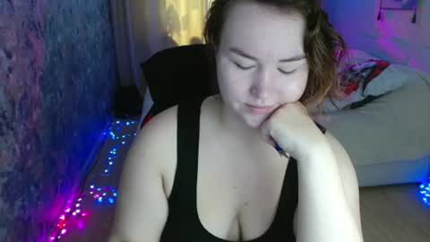 Snapshot of jennyattal chatting on 06-21-26, 05:10 Jenny online show from 06-21-26, 05:10