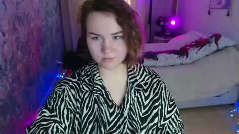 Snapshot of jennyattal chatting on 06-26-26, 03:00 Jenny online show from 06-26-26, 03:00