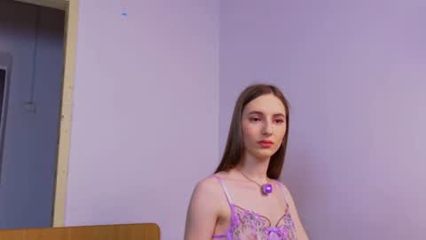 jennybbunny online show from 06-25-26, 06:18