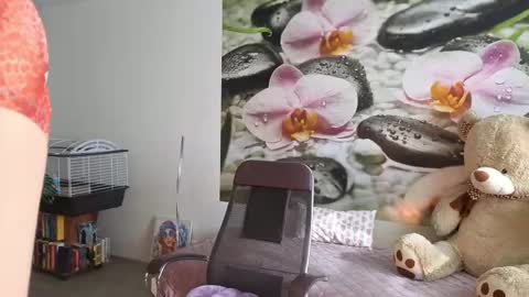 jennycutey online show from 02-16-25, 04:42