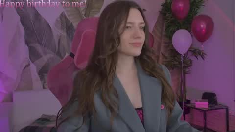 Snapshot of jennydens chatting on 05-19-26, 05:41 Jenny NO Nude online show from 05-19-26, 05:41