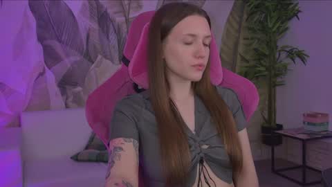 Snapshot of jennydens chatting on 05-22-26, 05:07 Jenny NO Nude online show from 05-22-26, 05:07