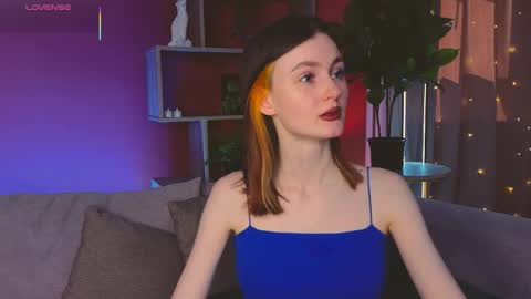 Snapshot of jennyfer_me chatting on 05-21-26, 12:45 jennyfer_me online show from 05-21-26, 12:45