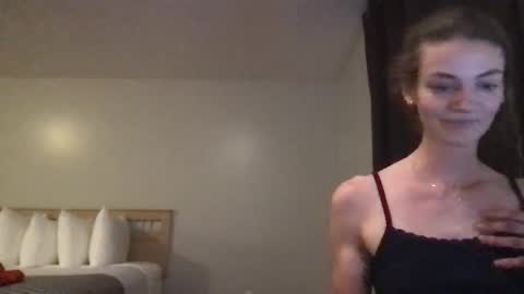 Jennifer online show from 01-12-26, 04:50