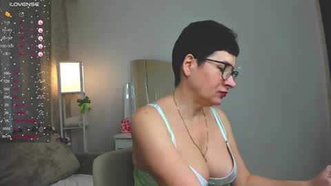 Jenny online show from 03-10-26, 09:36