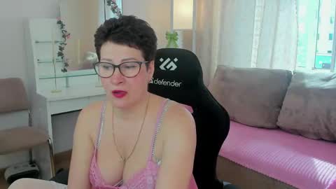 Jenny online show from 05-10-26, 08:41