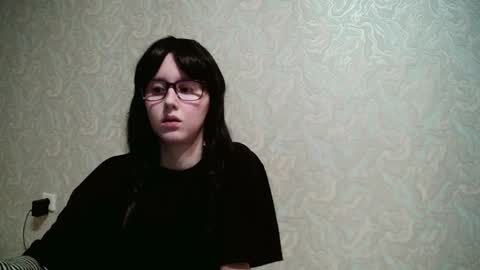 JennyOlset online show from 10-27-25, 12:42
