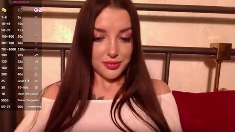 Snapshot of jennyruthjn chatting on 01-14-26, 08:14 Jenny online show from 01-14-26, 08:14