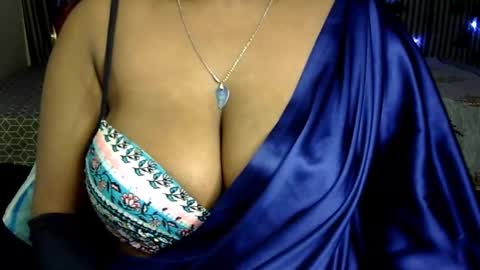 Snapshot of jennysinghaniya chatting on 12-13-24, 10:51 jenny online show from 12-13-24, 10:51