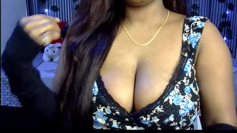 Snapshot of jennysinghaniya chatting on 01-03-25, 01:14 jenny online show from 01-03-25, 01:14