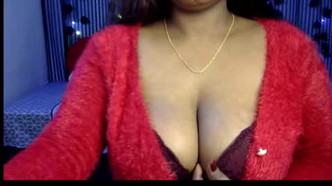 Snapshot of jennysinghaniya chatting on 02-06-25, 09:43 jenny online show from 02-06-25, 09:43