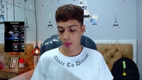 Snapshot of jeremias_1 chatting on 03-11-25, 11:55 JEREMIAS online show from 03-11-25, 11:55