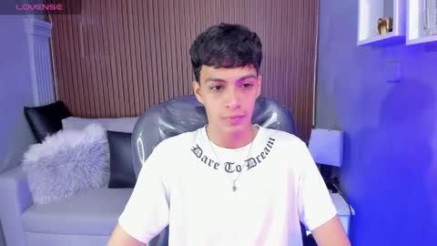  JEREMIAS  online show from 05-11-26, 02:45