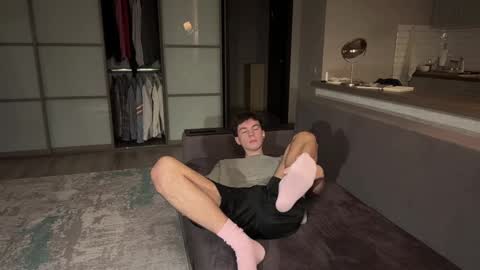 Snapshot of jeremy1scott chatting on 11-11-25, 03:39 jeremy1scott online show from 11-11-25, 03:39