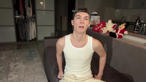 Snapshot of jeremy1scott chatting on 11-15-25, 03:26 jeremy1scott online show from 11-15-25, 03:26