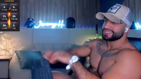 Jeremy online show from 03-11-25, 03:37