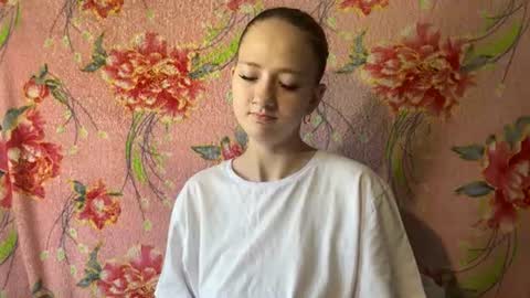 Adel3 online show from 07-20-26, 07:00