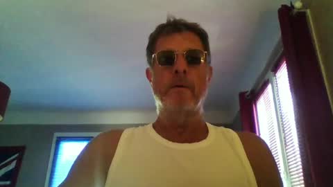 Snapshot of jerflor chatting on 06-13-26, 04:16 jerflor online show from 06-13-26, 04:16