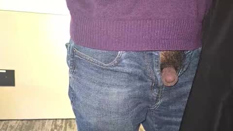 Snapshot of jerker_fan chatting on 01-07-26, 09:06 jerker_fan online show from 01-07-26, 09:06