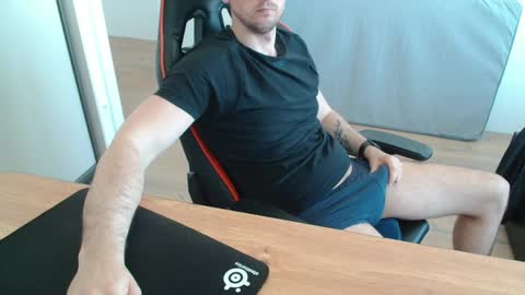 Boy likes daddies online show from 04-18-26, 12:09