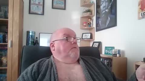 Harry online show from 11-19-25, 10:26