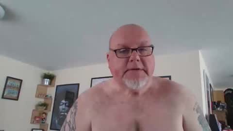 Harry online show from 04-08-26, 10:04