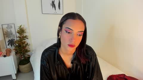 Snapshot of jesey_bather chatting on 11-14-25, 03:49 JESEY online show from 11-14-25, 03:49