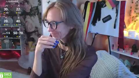 Snapshot of jesica_moon_peachyy chatting on 07-03-26, 04:08 jesica_moon_peachyy online show from 07-03-26, 04:08
