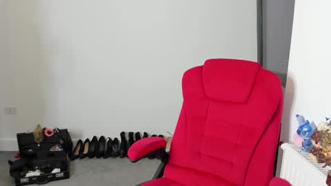 Snapshot of jesicacoper chatting on 09-08-25, 09:58 MistressJesicaCoper online show from 09-08-25, 09:58