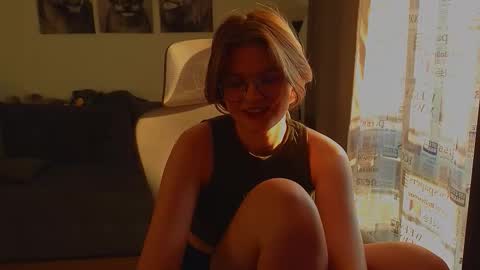  JessieVibes online show from 09-10-25, 03:34