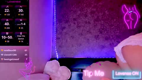 Snapshot of jess_kahawaty chatting on 03-03-26, 11:27 Jess online show from 03-03-26, 11:27