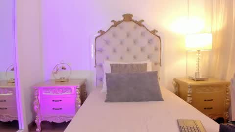 jessi lopez45 online show from 05-21-26, 07:54