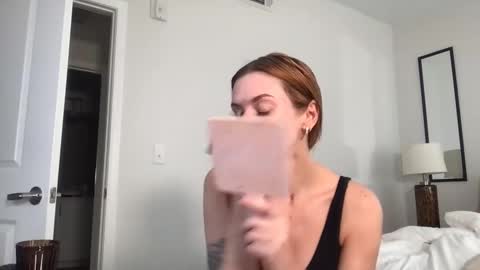 Jessica Aaren online show from 04-14-26, 04:24