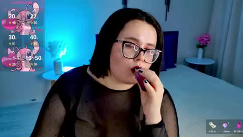 Natalia online show from 01-26-25, 03:06