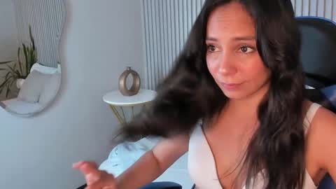 jessica_taylor_22 online show from 03-27-26, 08:19