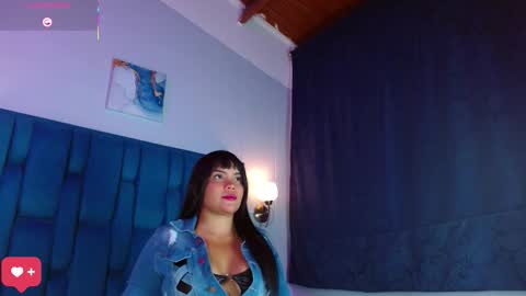 Snapshot of jessicaevan1 chatting on 09-28-25, 02:11 Jessica Evan online show from 09-28-25, 02:11