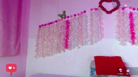 Snapshot of jessicaevan1 chatting on 10-17-25, 08:11 Jessica Evan online show from 10-17-25, 08:11