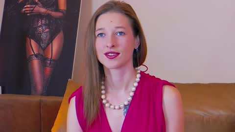 Snapshot of jessicagibson chatting on 02-28-25, 08:42 Jessica online show from 02-28-25, 08:42