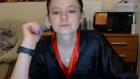 jessicaholland1 online show from 06-30-26, 05:58