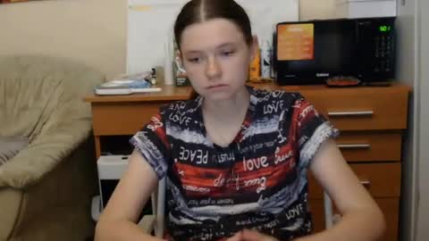jessicaholland1 online show from 07-13-26, 05:49